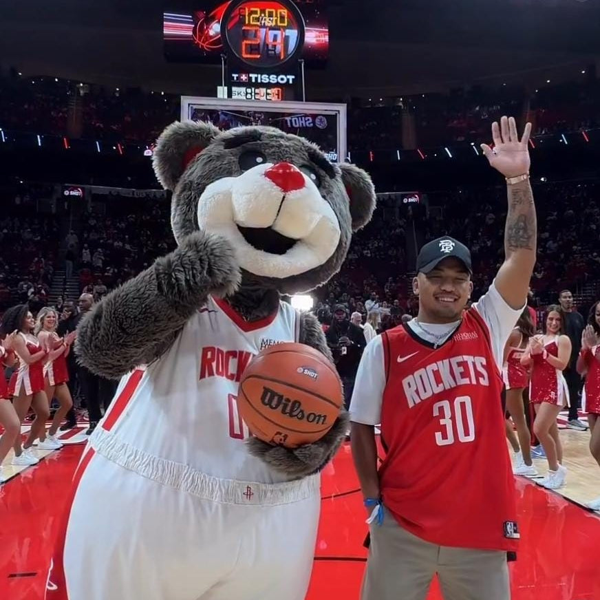 Joshua Van Shows Love in Houston—Repping Born For This™ Courtside