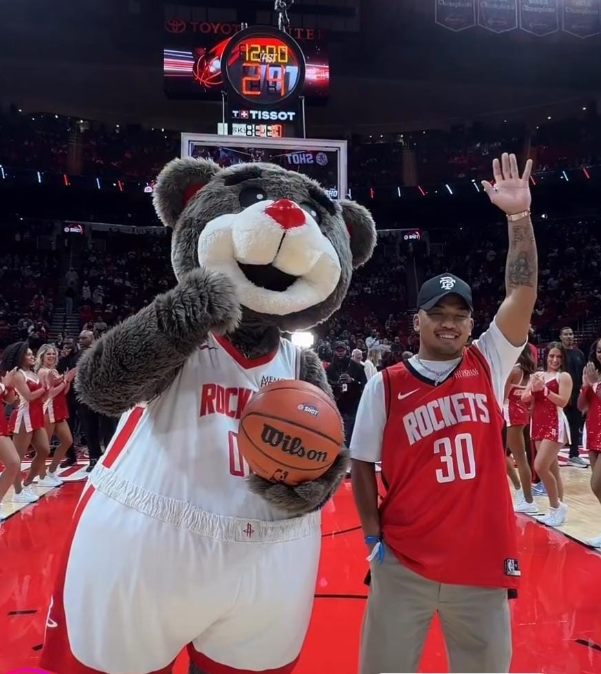 Joshua Van Shows Love in Houston—Repping Born For This™ Courtside